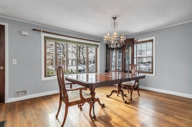 354 Seames Dr, Manchester, NH 03103