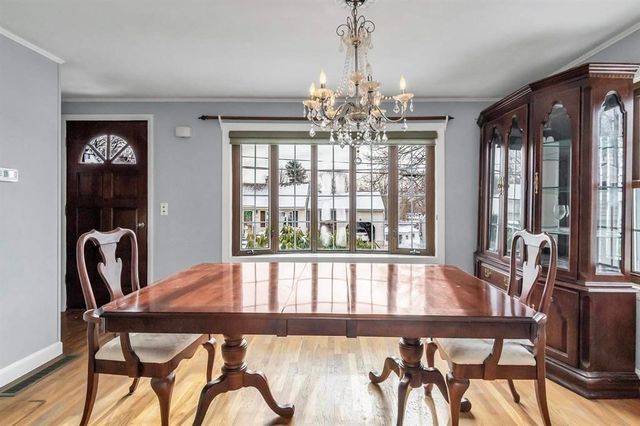 354 Seames Dr, Manchester, NH 03103