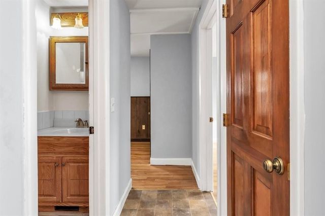 354 Seames Dr, Manchester, NH 03103