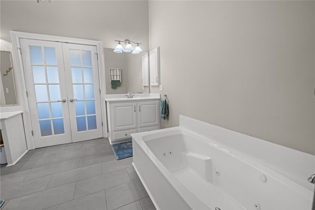 204 Riverlake Road, Fair Play, SC 29643