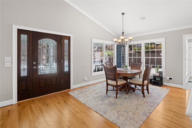 204 Riverlake Road, Fair Play, SC 29643