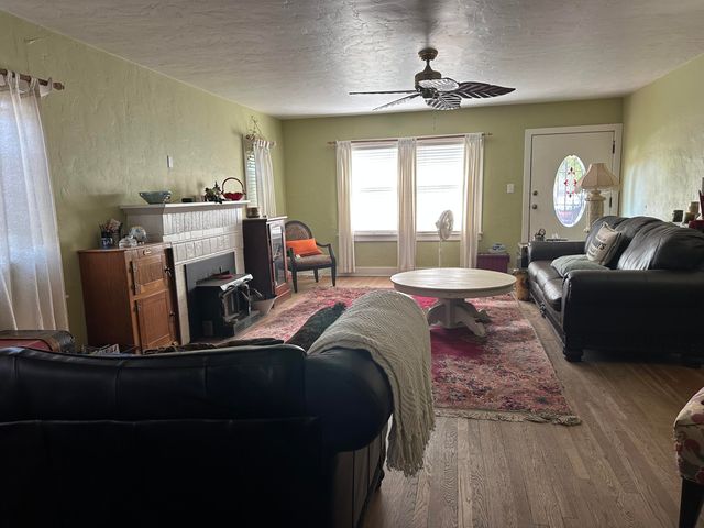 1516 Jepsen Avenue, Corcoran, CA 93212