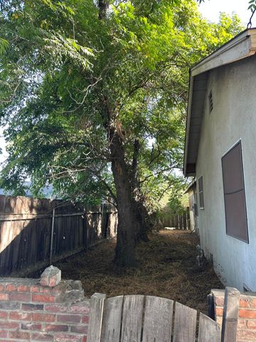 1516 Jepsen Avenue, Corcoran, CA 93212