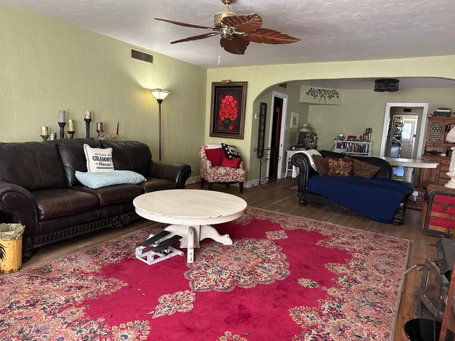 1516 Jepsen Avenue, Corcoran, CA 93212