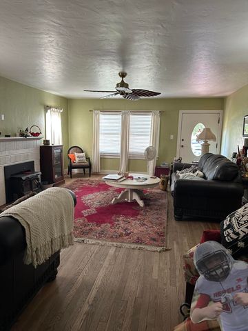 1516 Jepsen Avenue, Corcoran, CA 93212