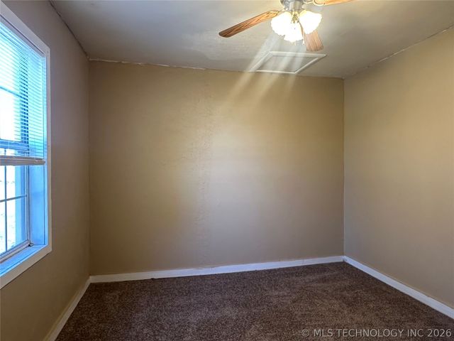 1026 N Taft Avenue, Okmulgee, OK 74447