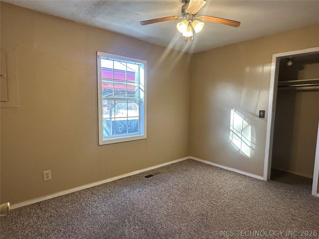 1026 N Taft Avenue, Okmulgee, OK 74447