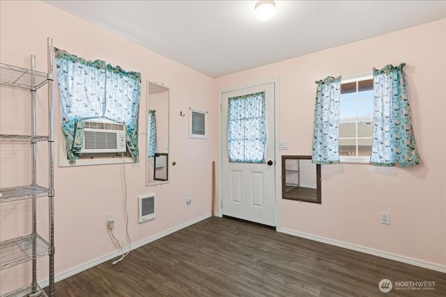 614 W Loop Drive, Moses Lake, WA 98837