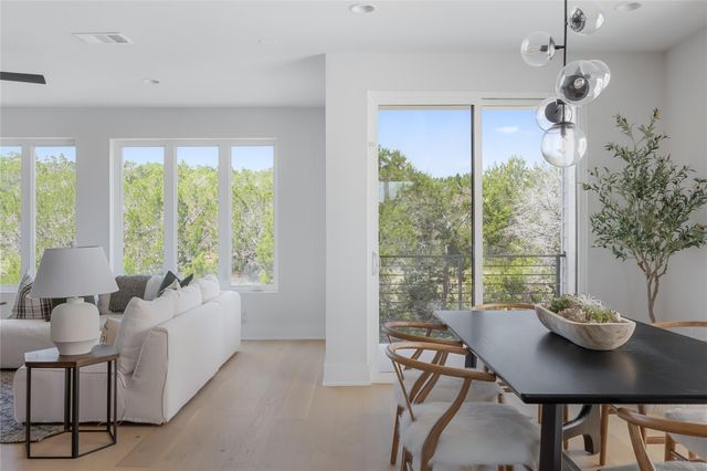 7809 Old Bee Caves RD 15, Austin, TX 78735