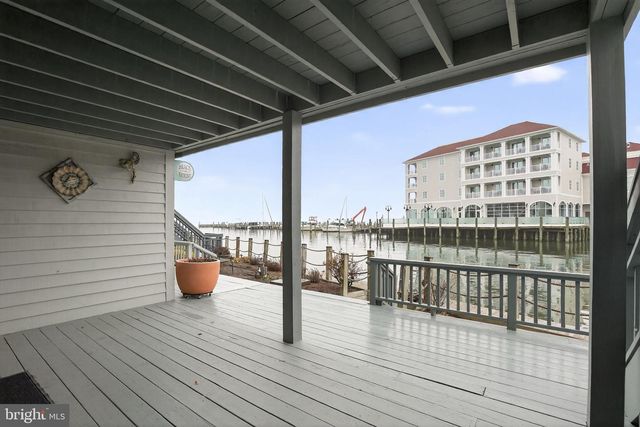 8054 WINDWARD KEY DRIVE, Chesapeake Beach, MD 20732
