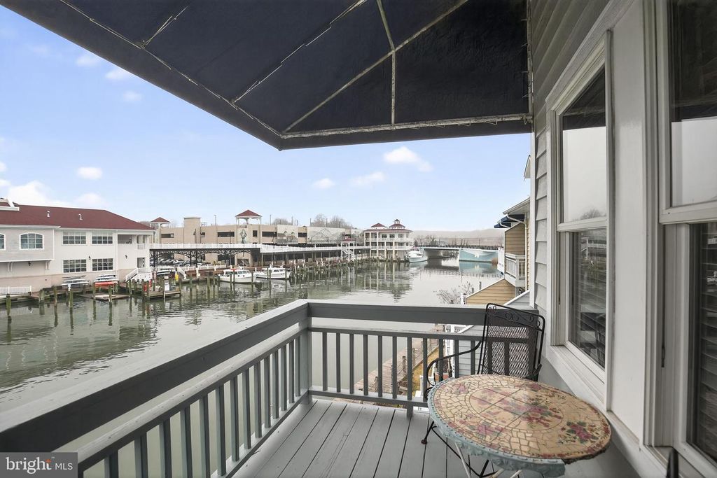 Image 16 of property listing at 8054 WINDWARD KEY DRIVE, Chesapeake Beach, MD 20732