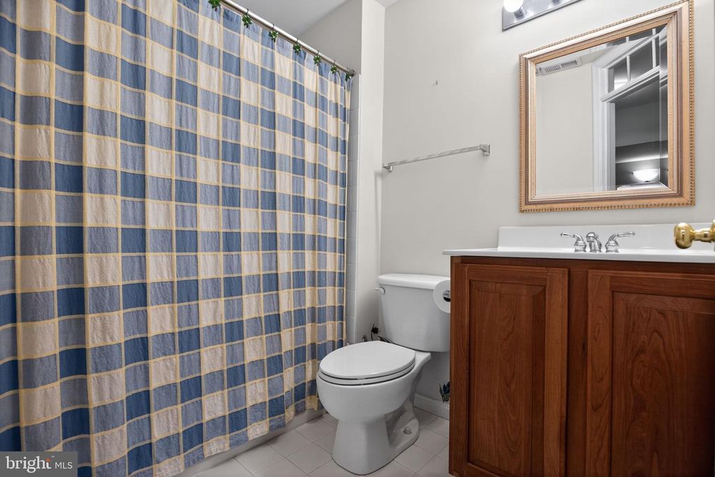 Image 19 of property listing at 8054 WINDWARD KEY DRIVE, Chesapeake Beach, MD 20732