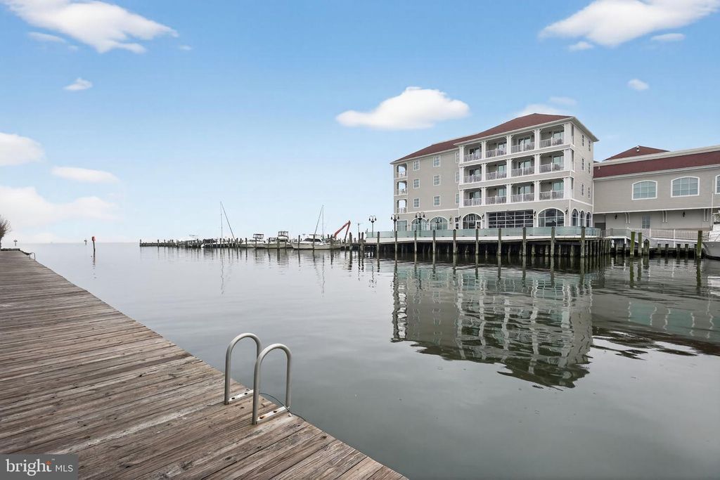 Image 30 of property listing at 8054 WINDWARD KEY DRIVE, Chesapeake Beach, MD 20732