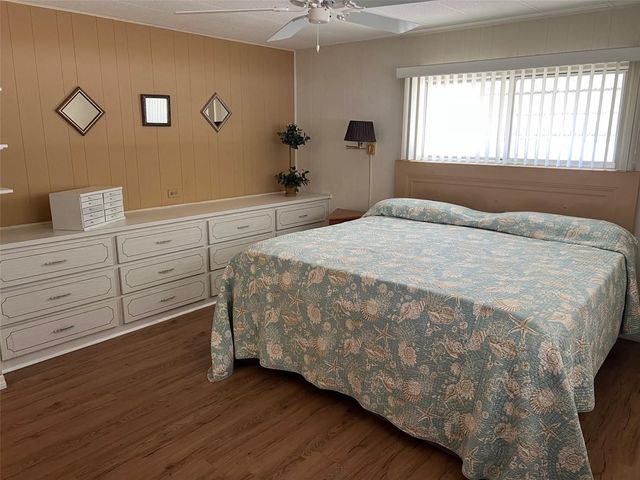 96 ROYAL PALM CIRCLE, Largo, FL 33778