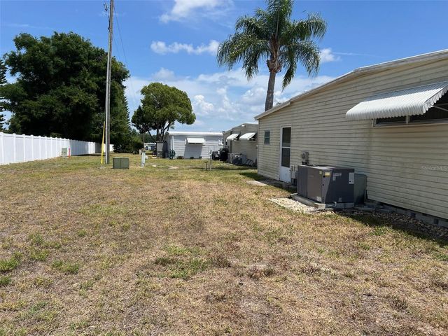 96 ROYAL PALM CIRCLE, Largo, FL 33778
