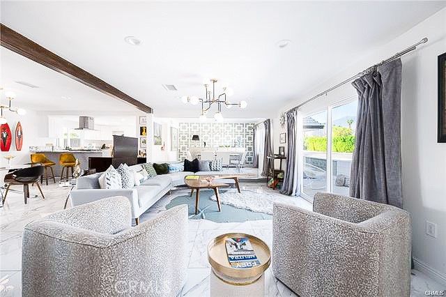 1190 S Calle Marcus, Palm Springs, CA 92264