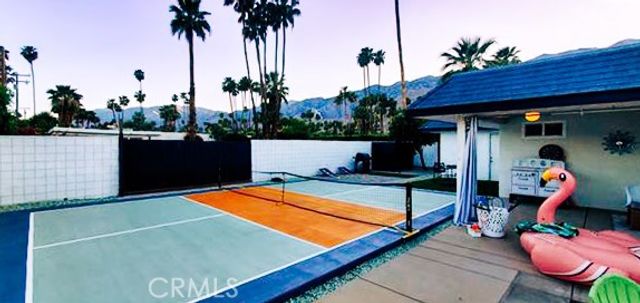 1190 S Calle Marcus, Palm Springs, CA 92264