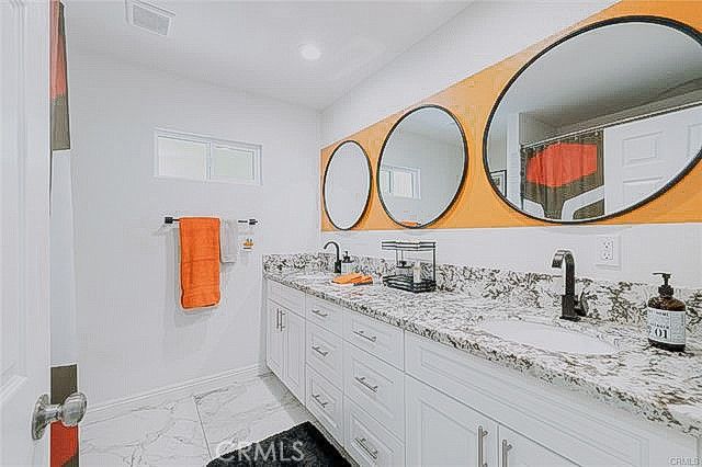 1190 S Calle Marcus, Palm Springs, CA 92264