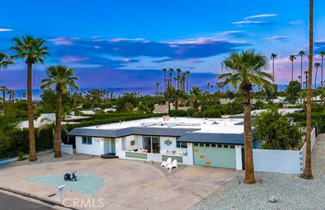 1190 S Calle Marcus, Palm Springs, CA 92264