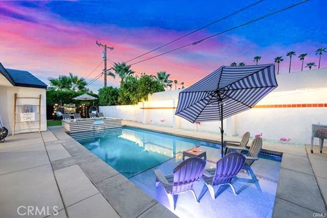 1190 S Calle Marcus, Palm Springs, CA 92264