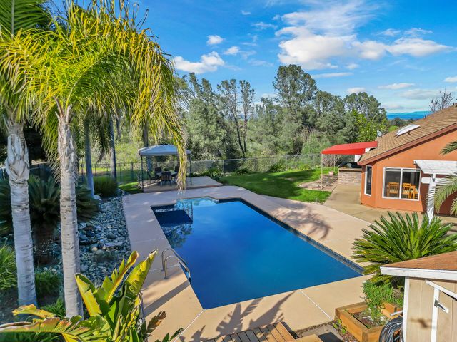 4212 Sungold Circle, Redding, CA 96001