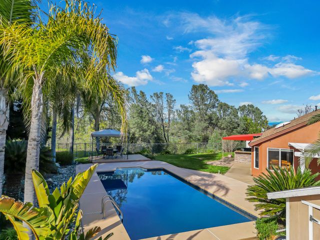 4212 Sungold Circle, Redding, CA 96001