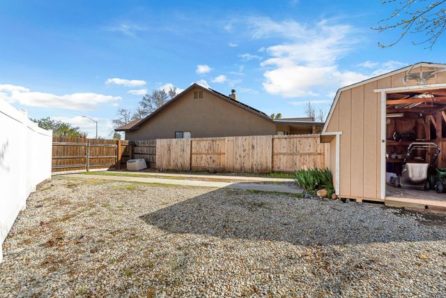 4212 Sungold Circle, Redding, CA 96001
