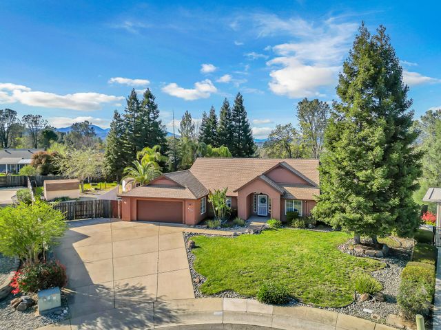 4212 Sungold Circle, Redding, CA 96001
