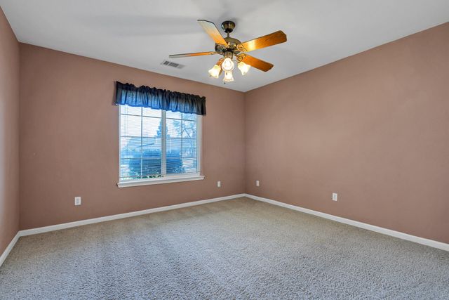 4212 Sungold Circle, Redding, CA 96001