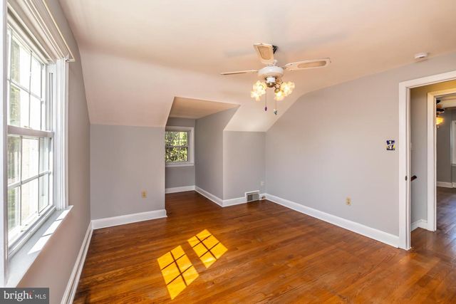 405 E WOODLAND AVE, Springfield, PA 19064