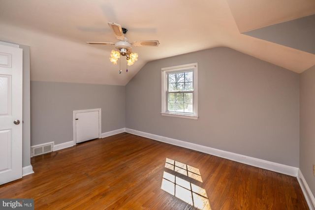 405 E WOODLAND AVE, Springfield, PA 19064