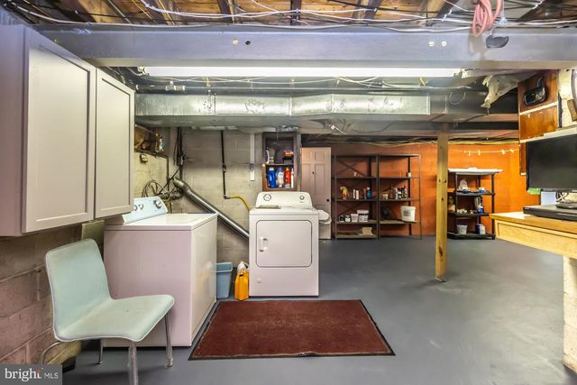 405 E WOODLAND AVE, Springfield, PA 19064