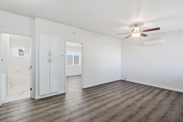 623 S Country Club Drive 15, Mesa, AZ 85210