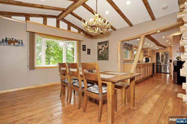 5 Longview Lane, Ringwood, NJ 07456