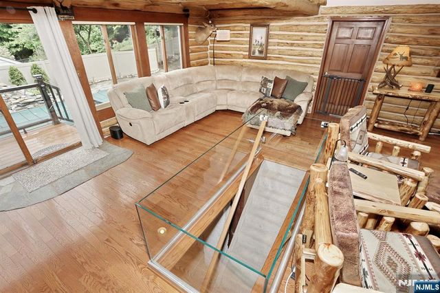 5 Longview Lane, Ringwood, NJ 07456