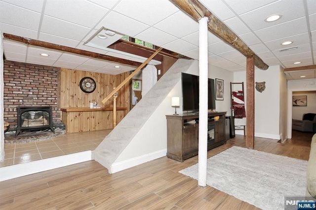 5 Longview Lane, Ringwood, NJ 07456