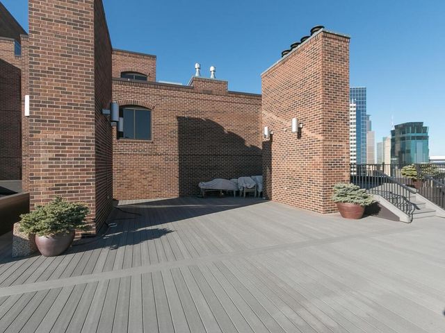 1201 Yale Place 1107, Minneapolis, MN 55403