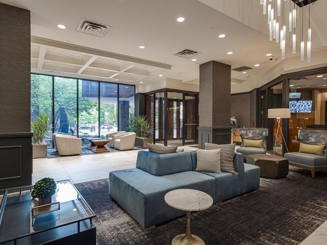 1201 Yale Place 1107, Minneapolis, MN 55403