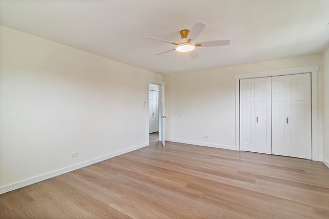 10528 S Lawndale Avenue, Chicago, IL 60655