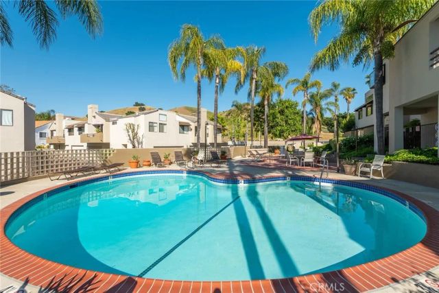 4265 Las Virgenes, Calabasas, CA 91302