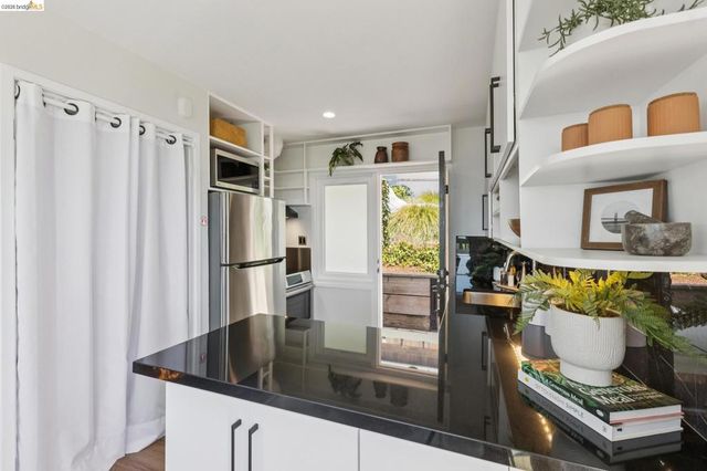 62 Arden Rd, Berkeley, CA 94704