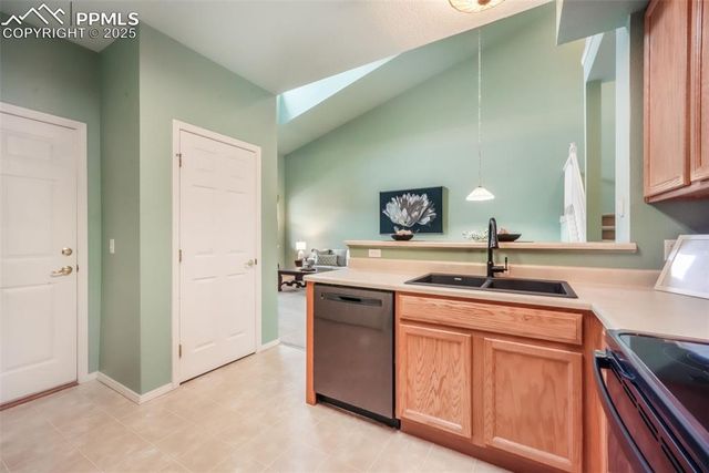 1223 Villa Grove, Monument, CO 80132