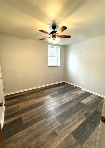 2811 Brownsville Rd 3, Brentwood, PA 15227