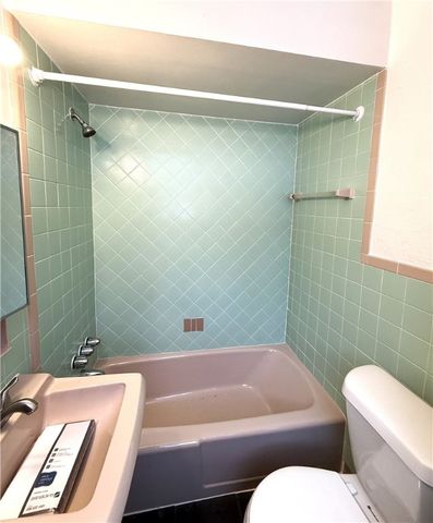 2811 Brownsville Rd 3, Brentwood, PA 15227