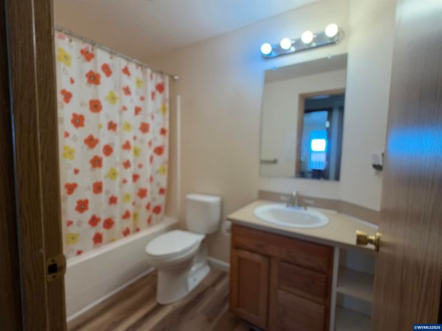 6555 Looney Ln SW, Albany, OR 97321