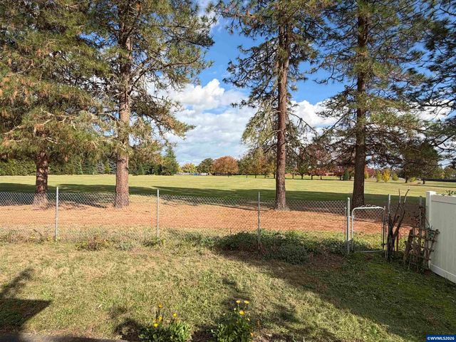 6555 Looney Ln SW, Albany, OR 97321