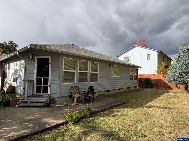 6555 Looney Ln SW, Albany, OR 97321