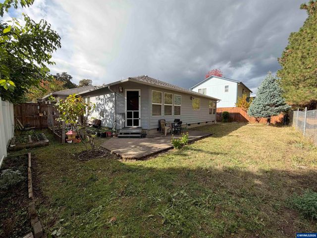 6555 Looney Ln SW, Albany, OR 97321