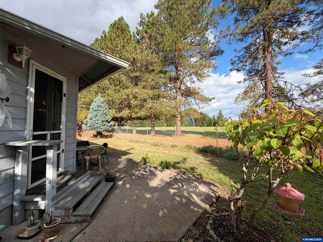6555 Looney Ln SW, Albany, OR 97321