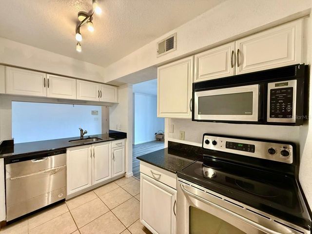 3311 HAVILAND COURT 204, Palm Harbor, FL 34684